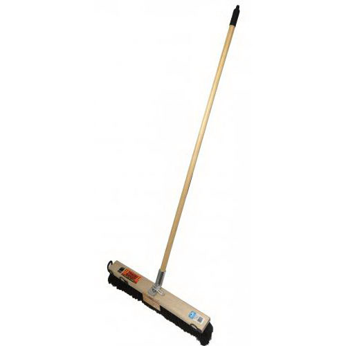 Trade Sweep 30BHJ Bolt Hole Platform Broom Complete 762mm Wooden Handle PR803SBH Trade Sweep 30BHJ Bolt Hole Platform Broom Complete 762mm Wooden Handle PR803SBH