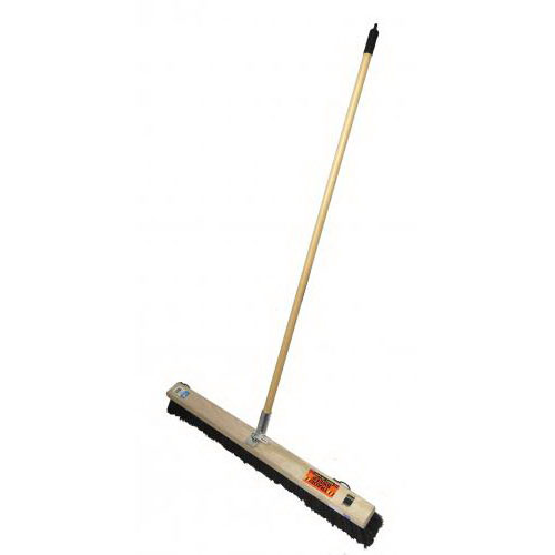 Platform Broom Comes With Handle And Bracket 915mm PR804SBH Platform Broom Comes With Handle And Bracket 915mm PR804SBH