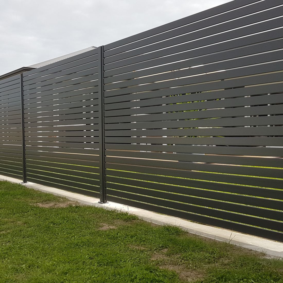 Aluminium Slats Charcoal 2400mm ELI-SLAT-CHC-2403PC Aluminium Slats Charcoal 2400mm ELI-SLAT-CHC-2403PC