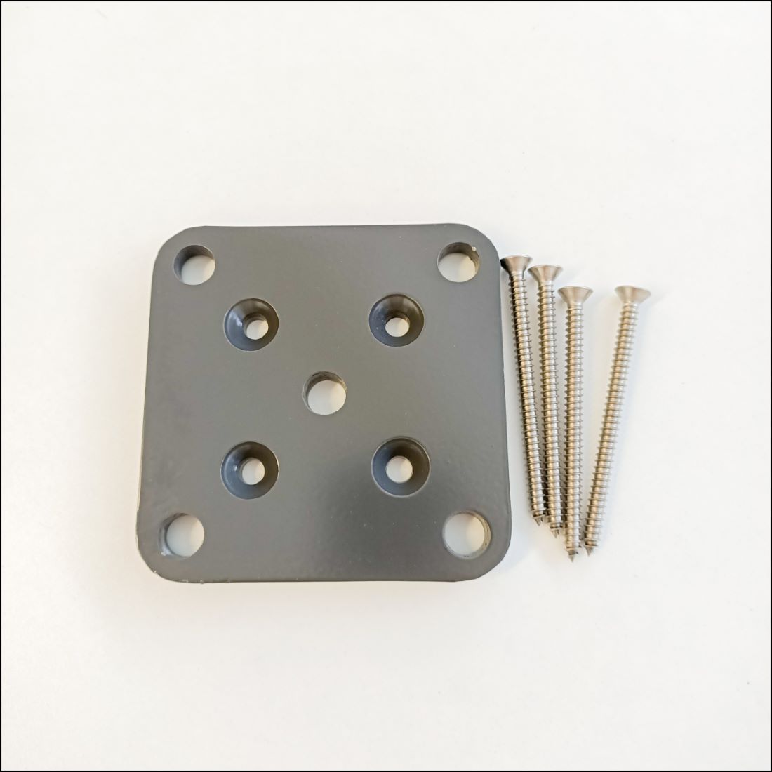 EliteFence 50x50mm Base Plate Set Grey EliteFence 50x50mm Base Plate Set Grey