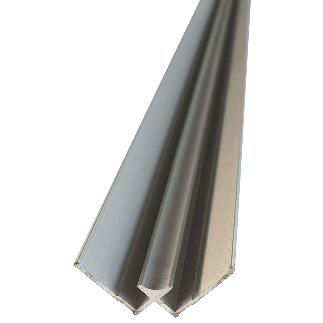 Splash Internal Corner Silver Anodised 3.2m Splash Internal Corner Silver Anodised 3.2m
