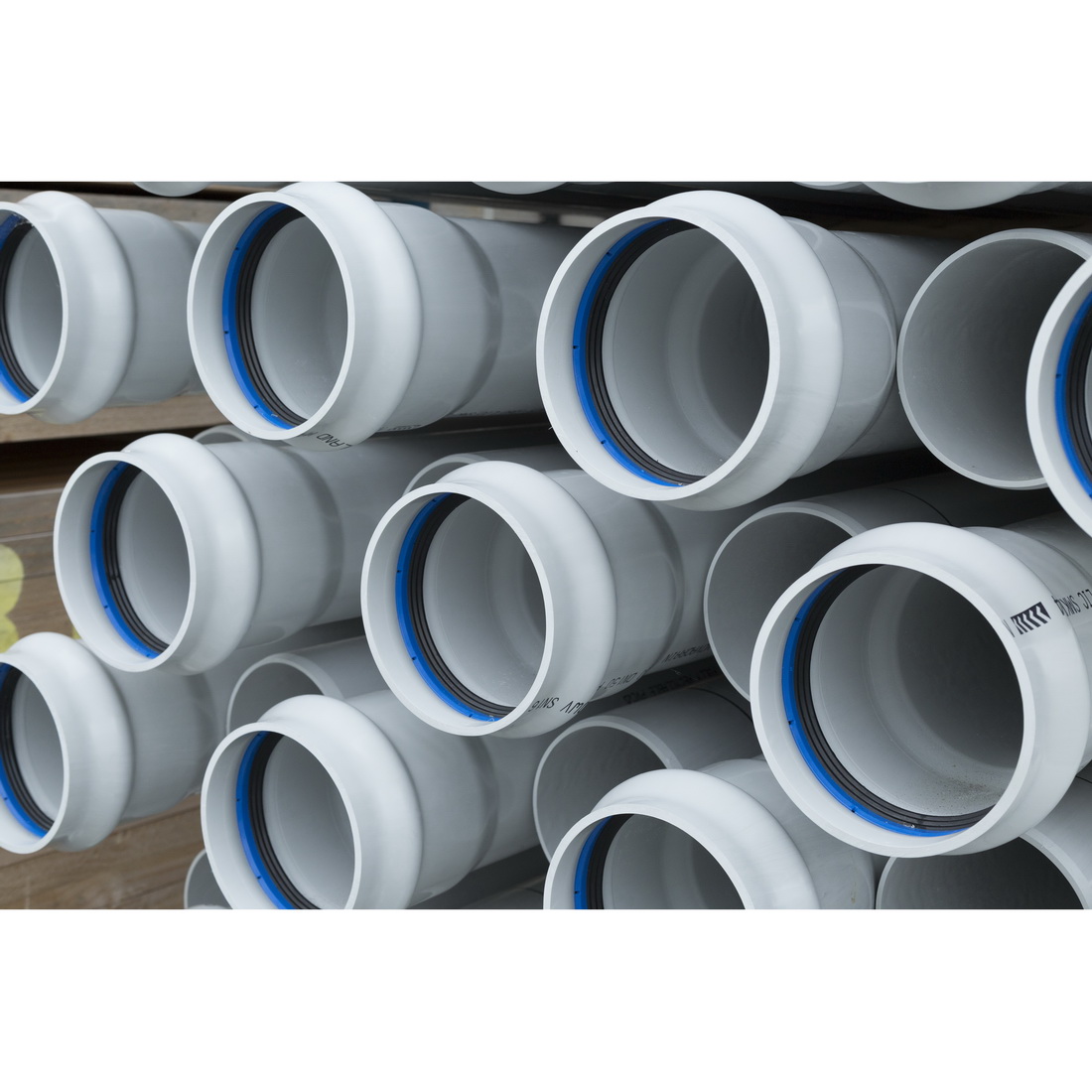 Novadrain 100SN4 Series Solid DWV Pipe 150mm x 6m Solvent Cement Joint uPVC Light Grey Novadrain 100SN4 Series Solid DWV Pipe 150mm x 6m Solvent Cement Joint uPVC Light Grey