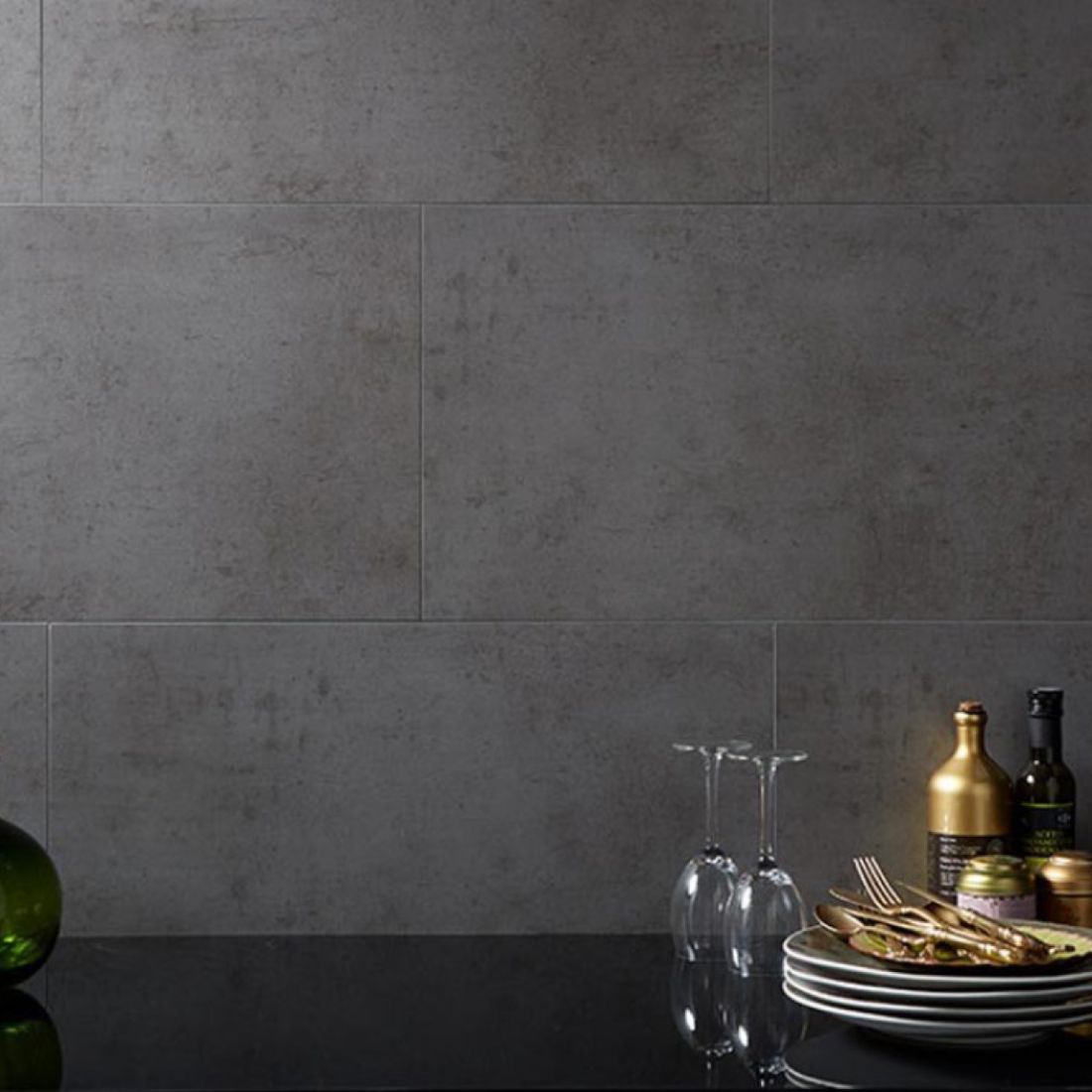 Nero Wet Wall Tile 650 x 375 x 5mm 8 Pack DUM-05.0-NER-650X375 Nero Wet Wall Tile 650 x 375 x 5mm 8 Pack DUM-05.0-NER-650X375
