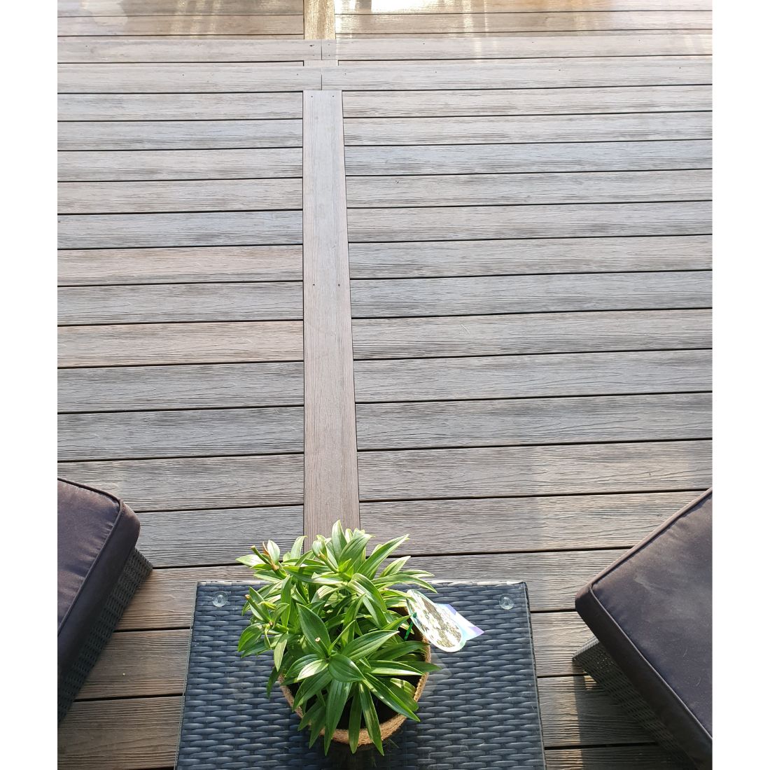 I series Grooved Deck Oasis Palm135 x 25mm x 5.4m I series Grooved Deck Oasis Palm135 x 25mm x 5.4m