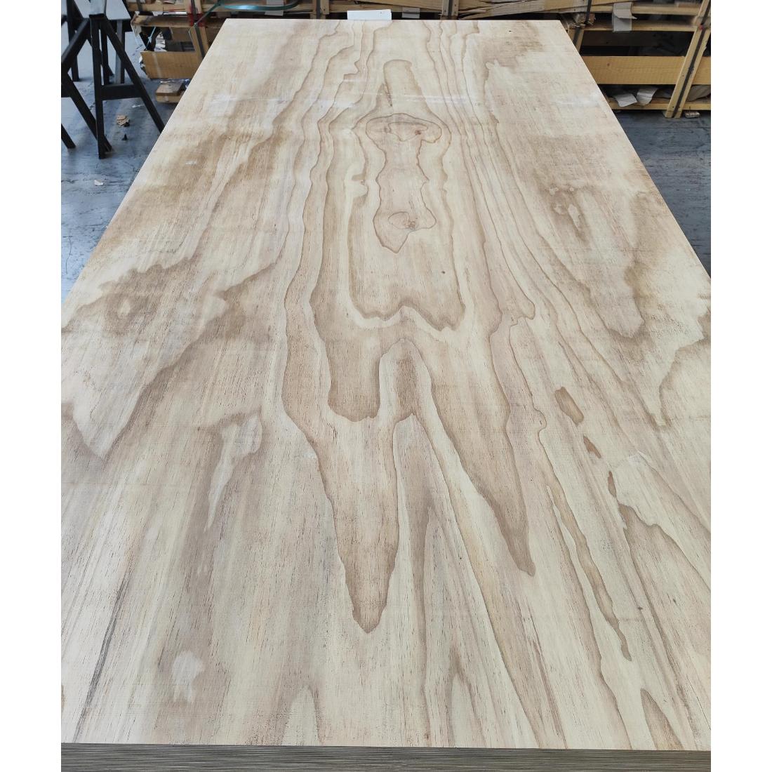 Radiata Face Structural Plywood Hardwood Core F8 Untreated Cd 2400 X