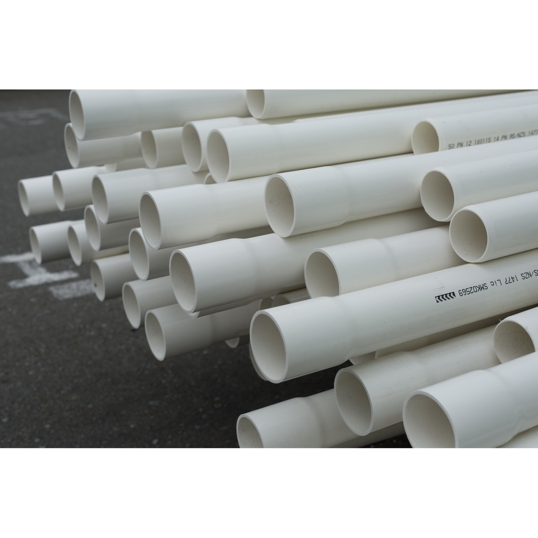 Iplex Novakey 1 Series Pressure Pipe 15 mm x 6 m PN15 Socketed One End uPVC White 800.15PN15.6 SOE Iplex Novakey 1 Series Pressure Pipe 15 mm x 6 m PN15 Socketed One End uPVC White 800.15PN15.6 SOE